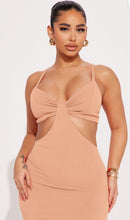Load image into Gallery viewer, Donna -maxi dress
