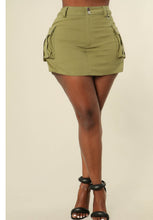 Load image into Gallery viewer, Mini cargo skirt
