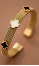 Load image into Gallery viewer, Clover cuff bracelet
