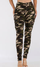 Load image into Gallery viewer, Camo straight leg cargos
