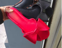 Load image into Gallery viewer, Bow sandals
