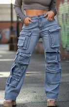 Load image into Gallery viewer, Med wash acid jeans
