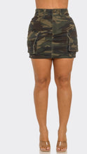 Load image into Gallery viewer, Army cargo skirt
