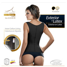 Load image into Gallery viewer, Classic latex vest
